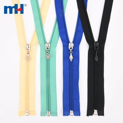 No.5 Nylon Zipper with Decorative Pullers